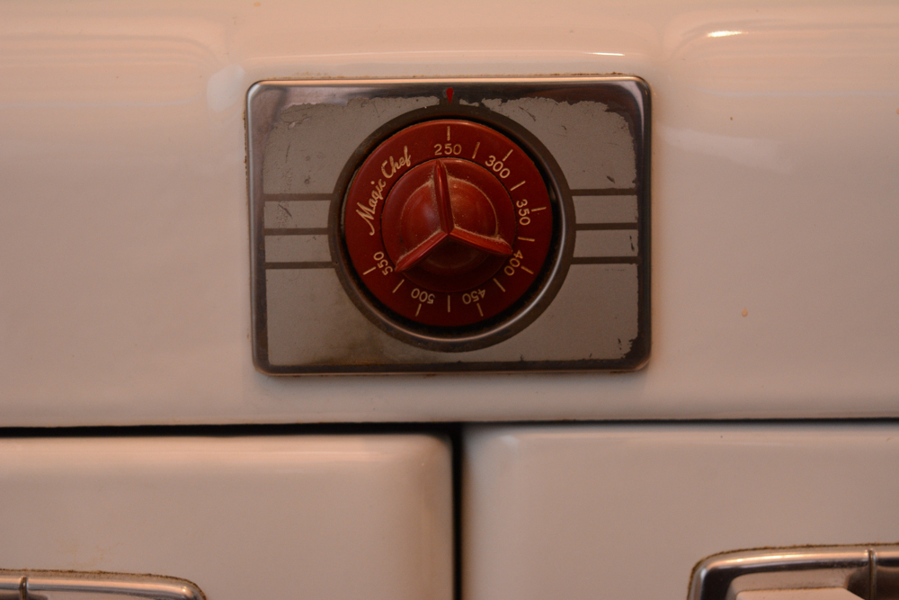 Vintage Circa 1940 Magic Chef Stove