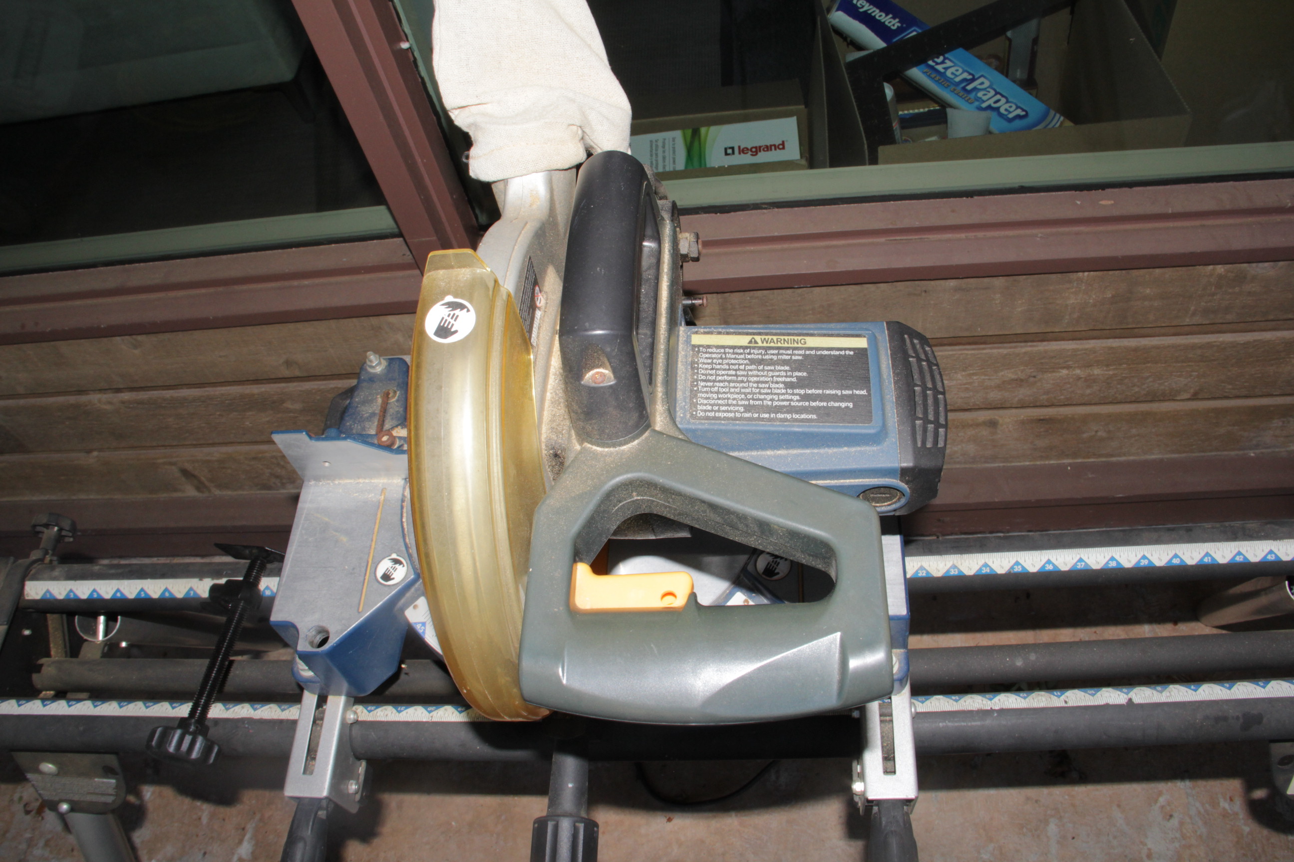 RYOBI 10" Compound Miter Saw