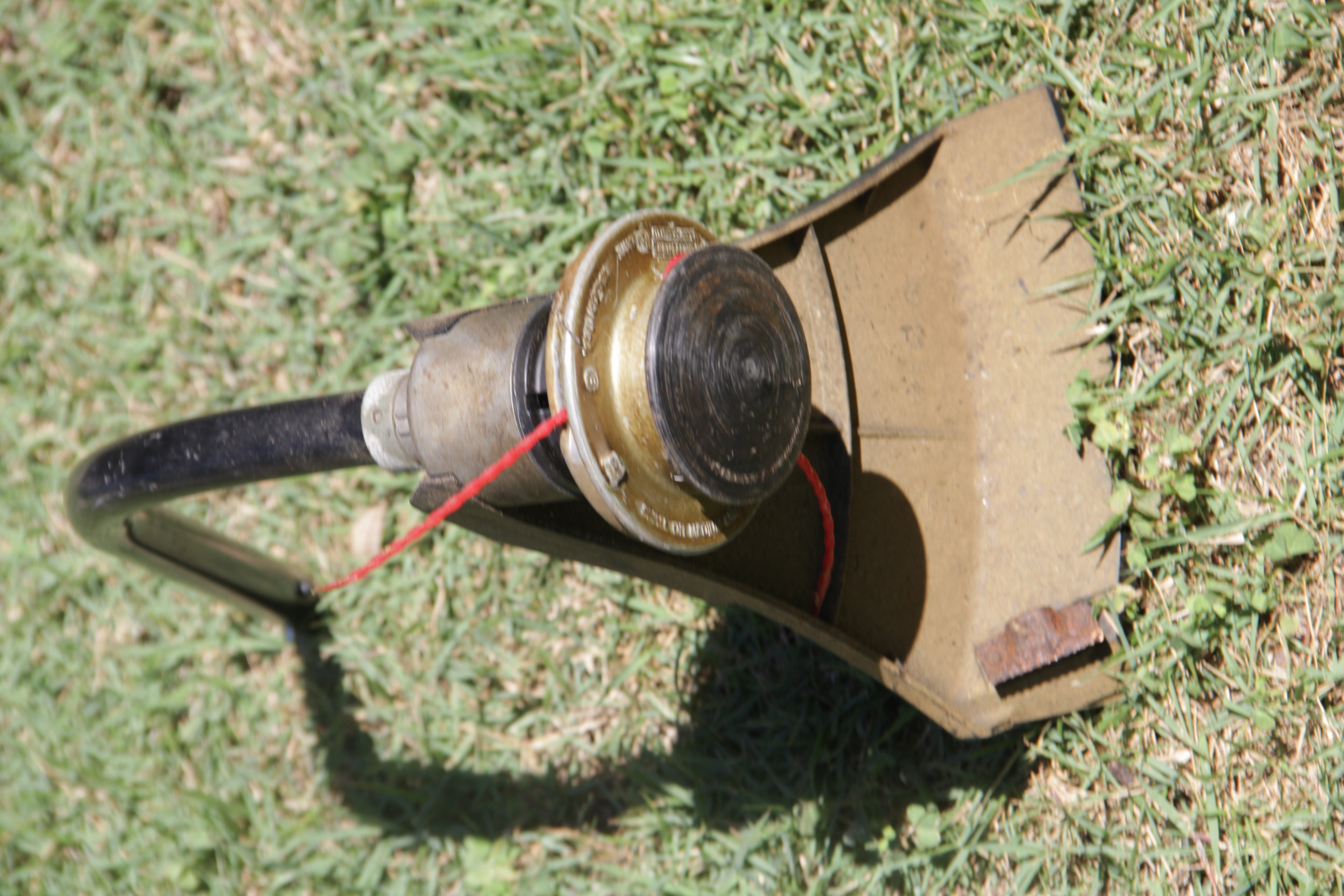 Craftsman Weed Trimmer and Attachments