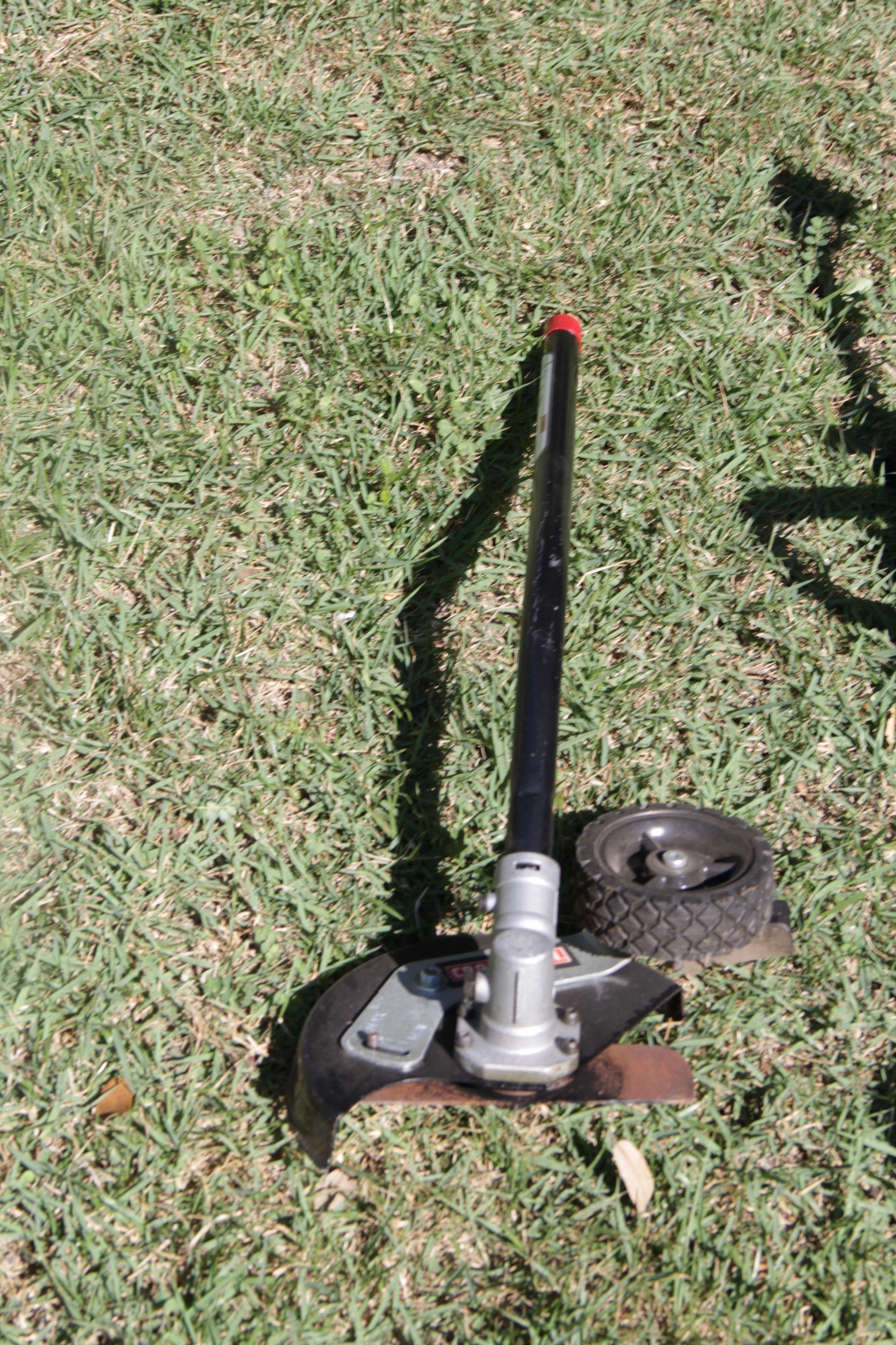 Craftsman Weed Trimmer and Attachments