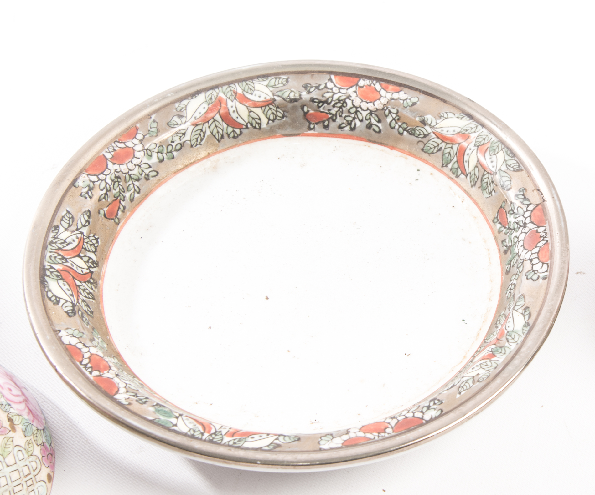 Chinese Rose Medallion Ceramics