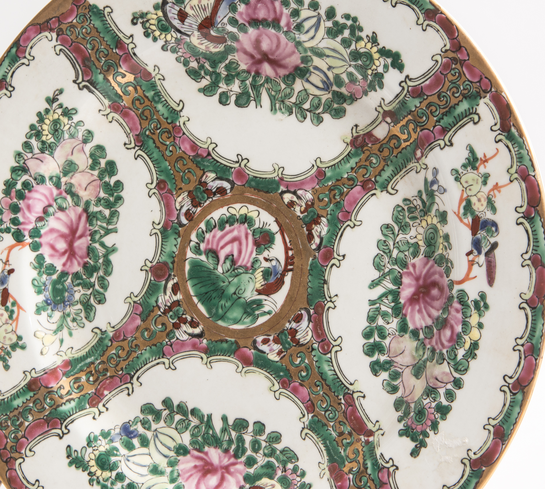 Chinese Rose Medallion Tableware
