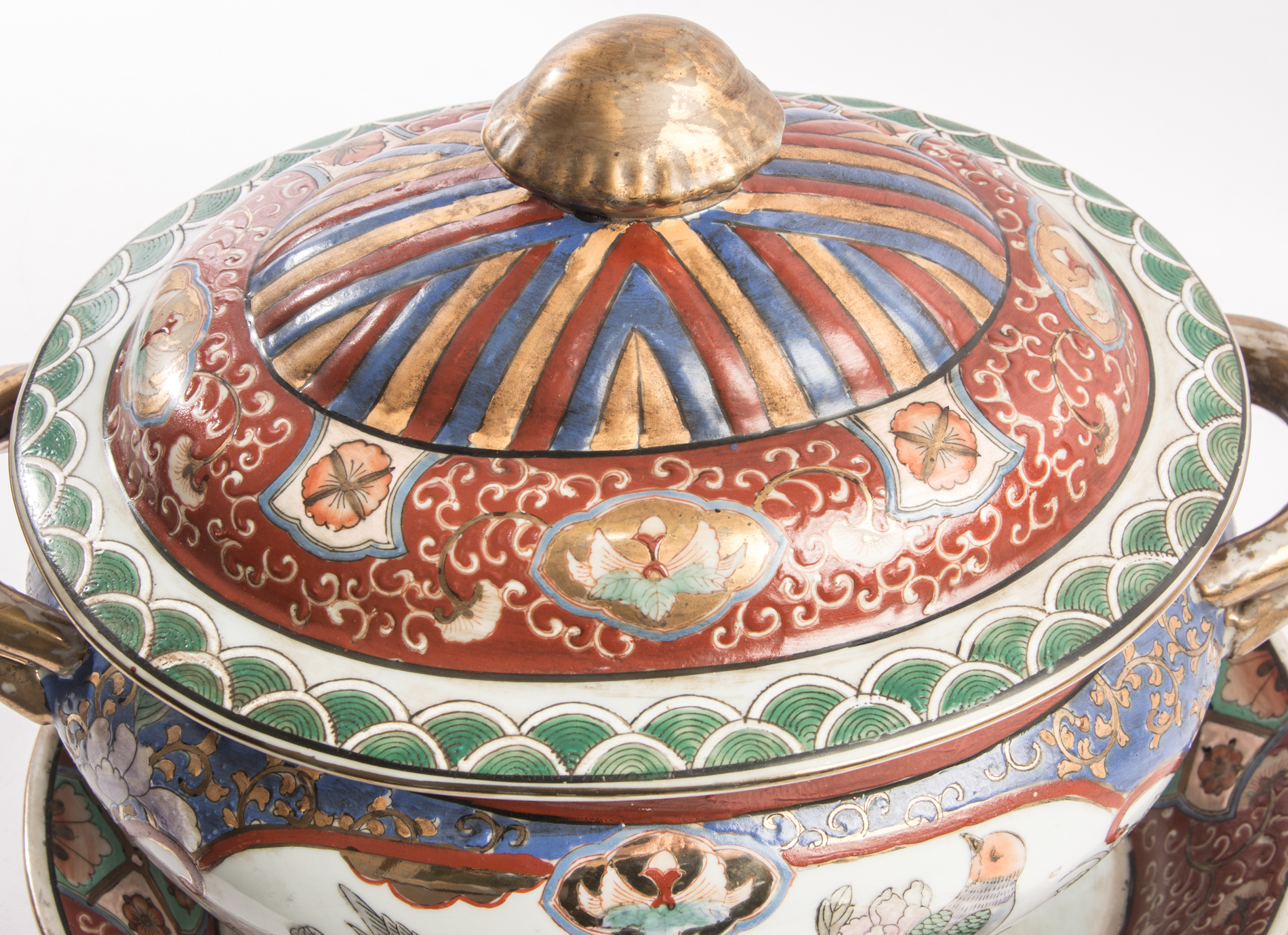 Imari Style Tureen and Underplate