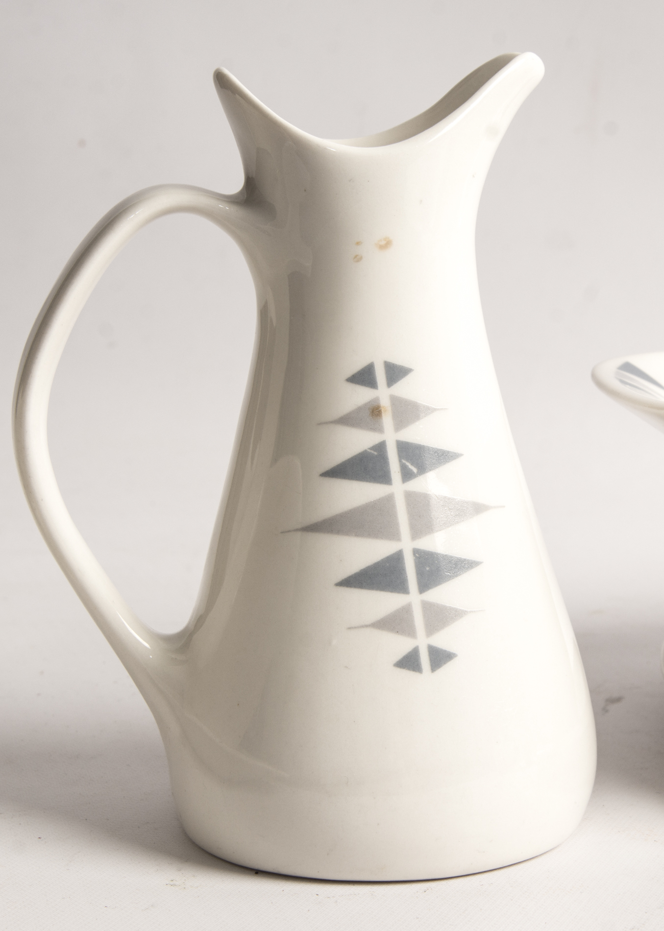 Iroquois "Pyramids" Serving Pieces