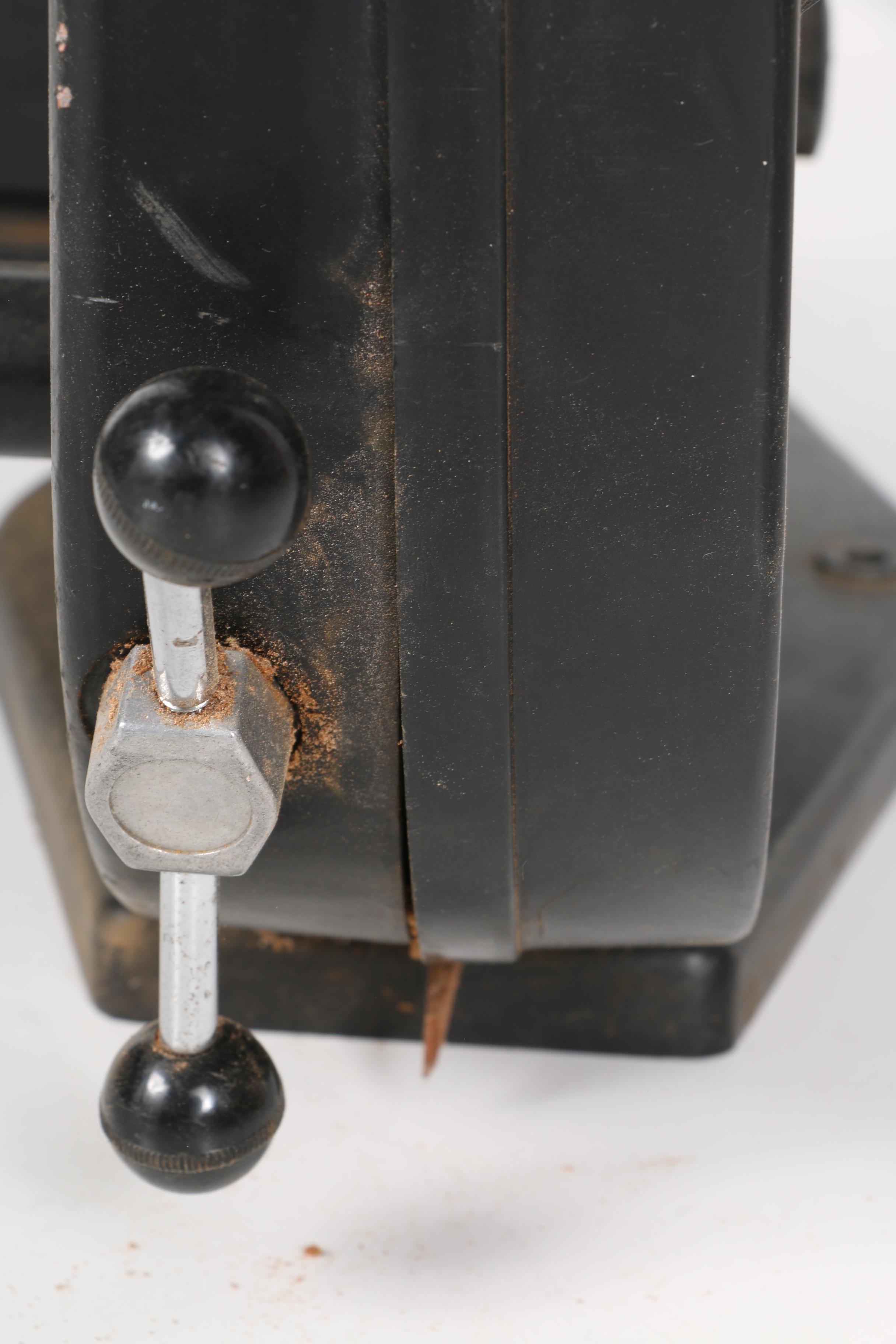 Duracraft Bench Bandsaw