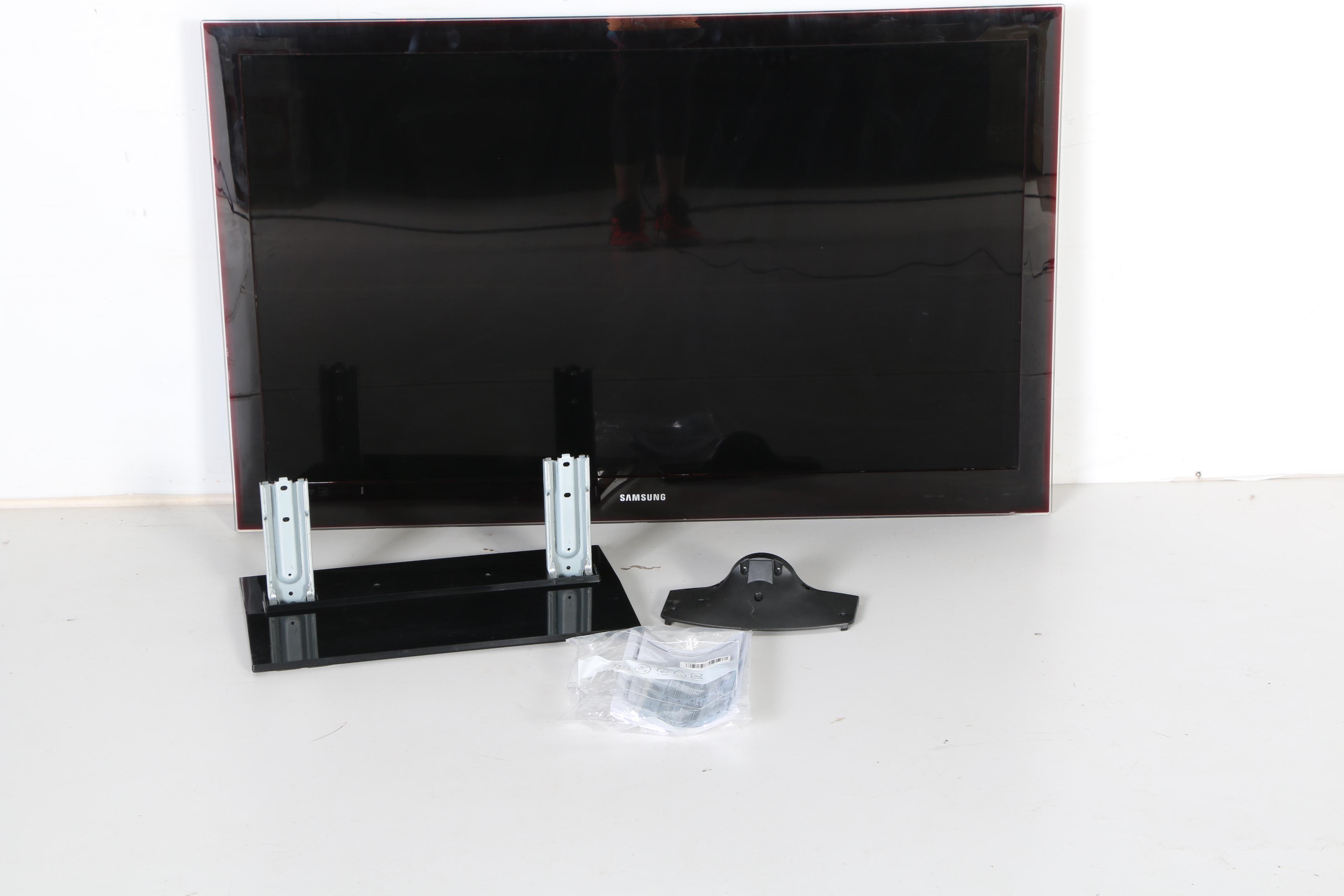Samsung 52" Flat Screen Television