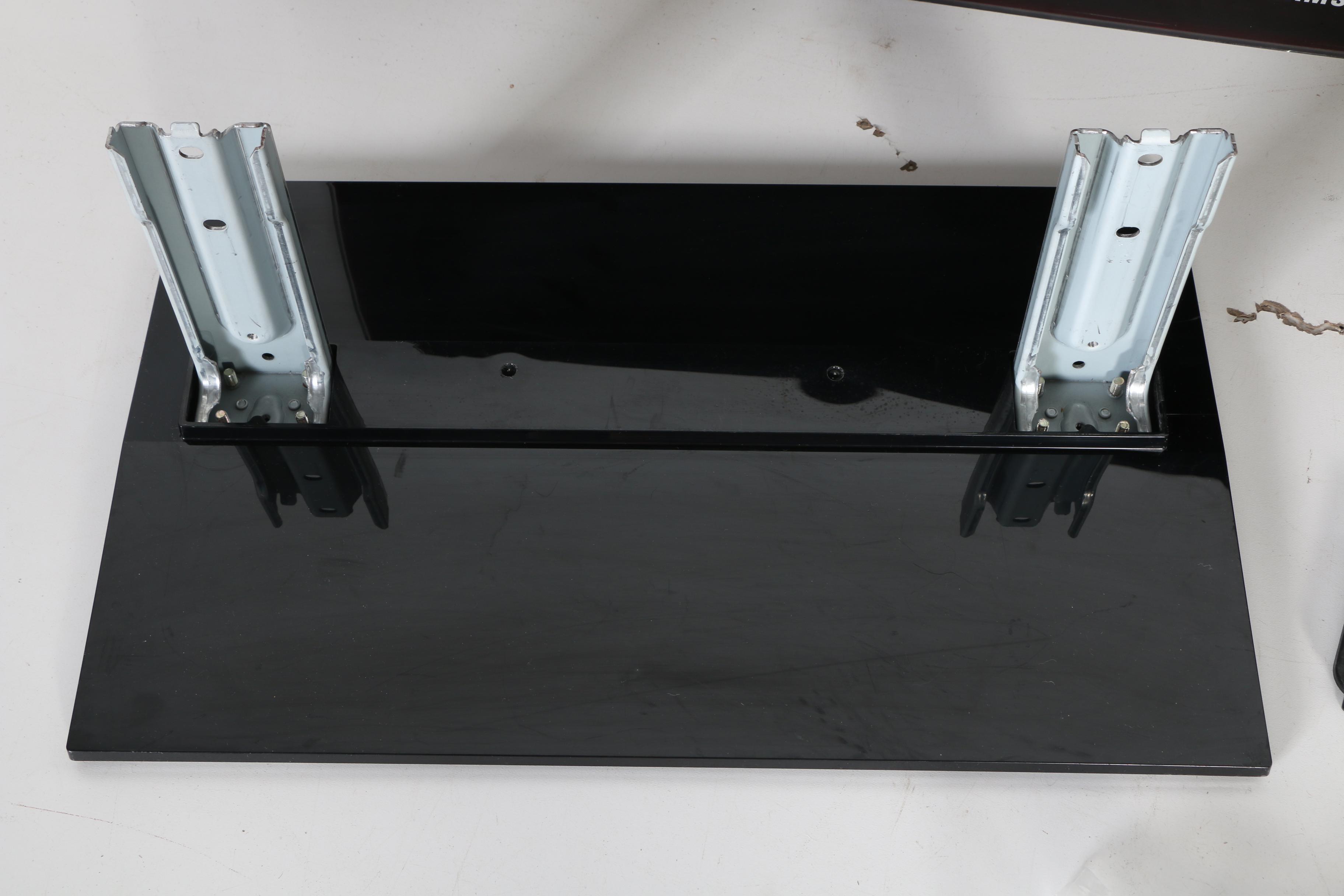 Samsung 52" Flat Screen Television