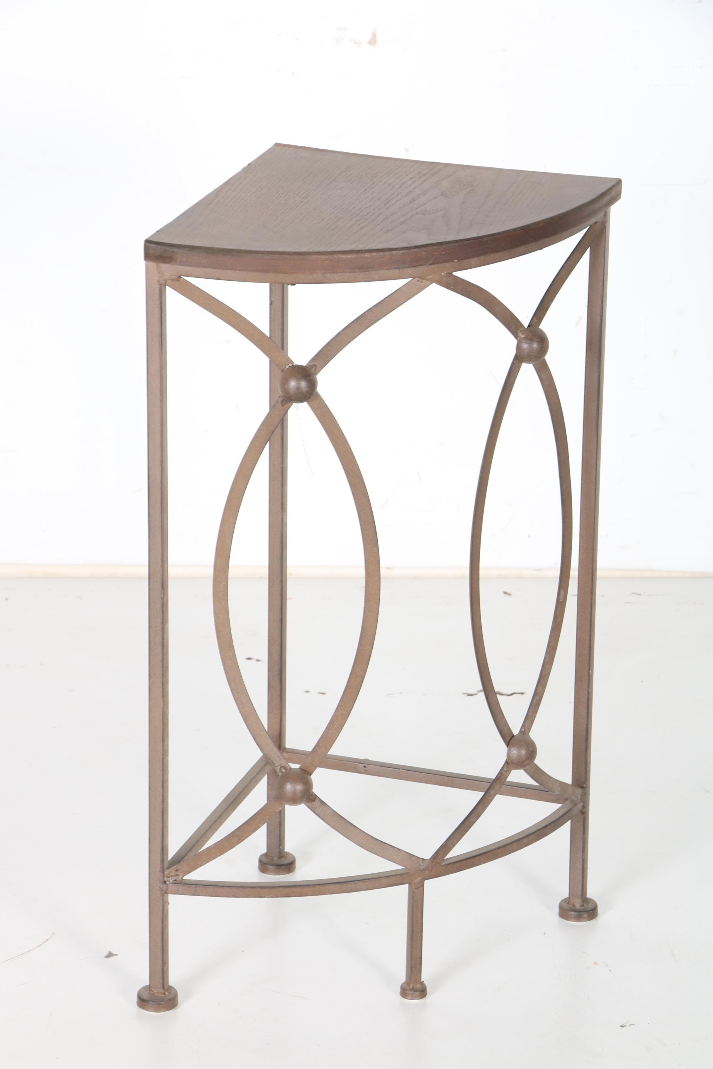 Small Metal Corner Accent Table