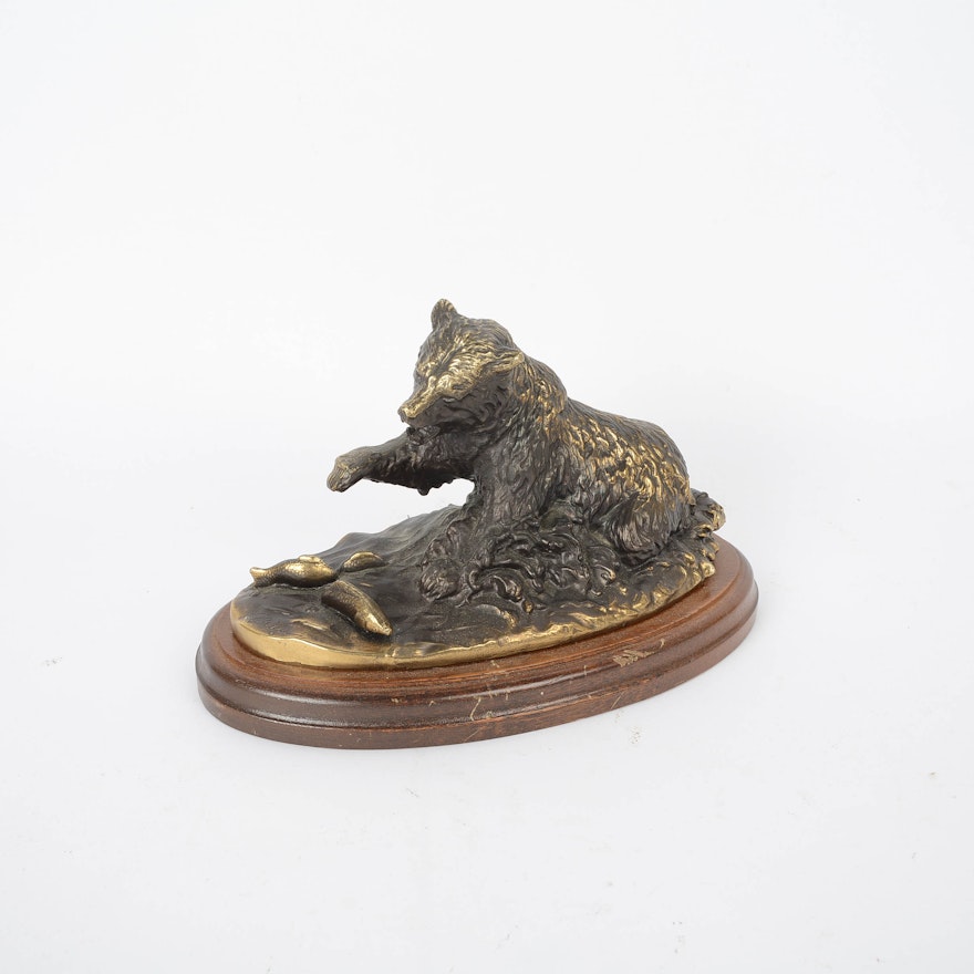 Reproduction Bronze Sculpture of Grizzly Bear