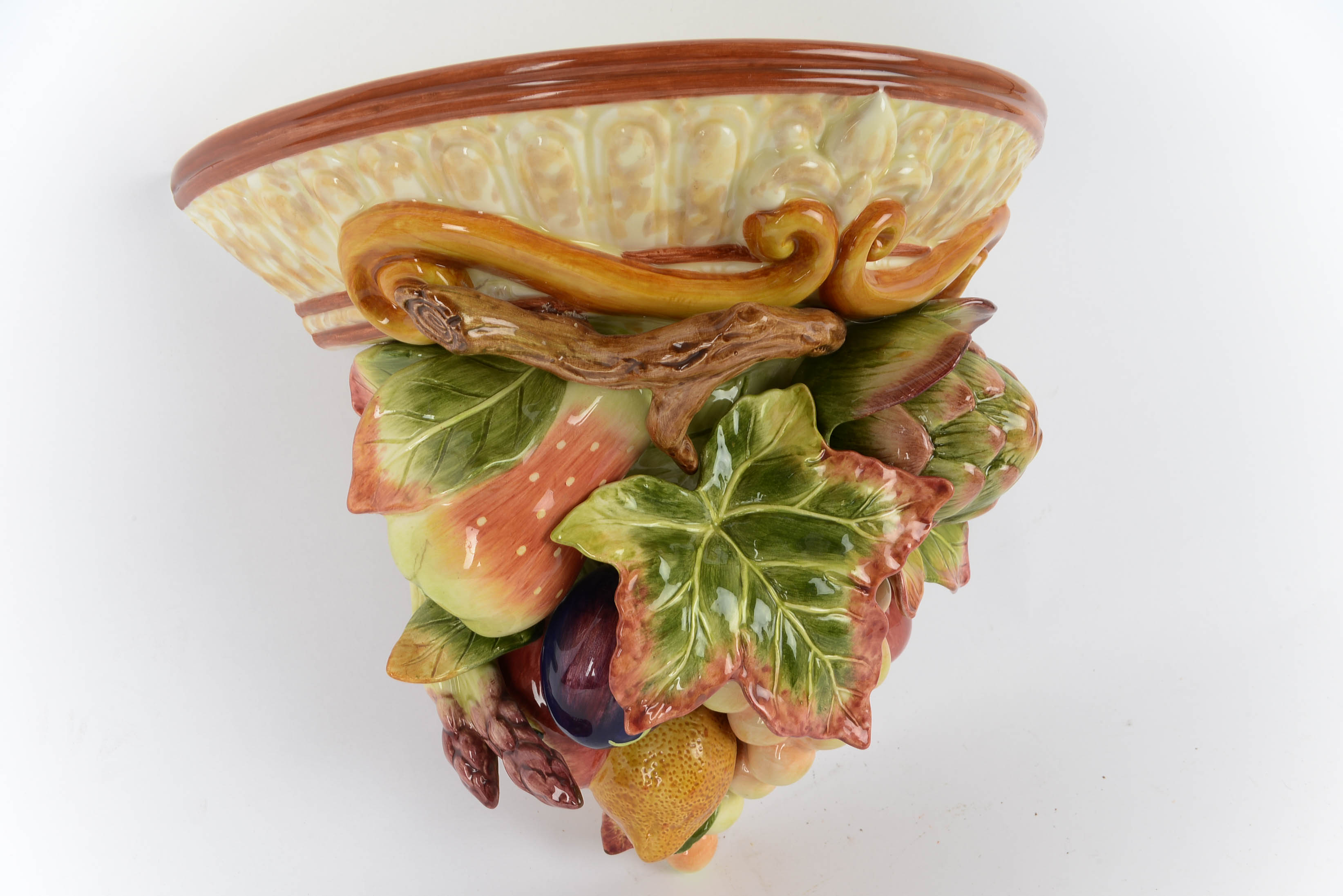 Fitz & Floyd Classics Wall Shelf