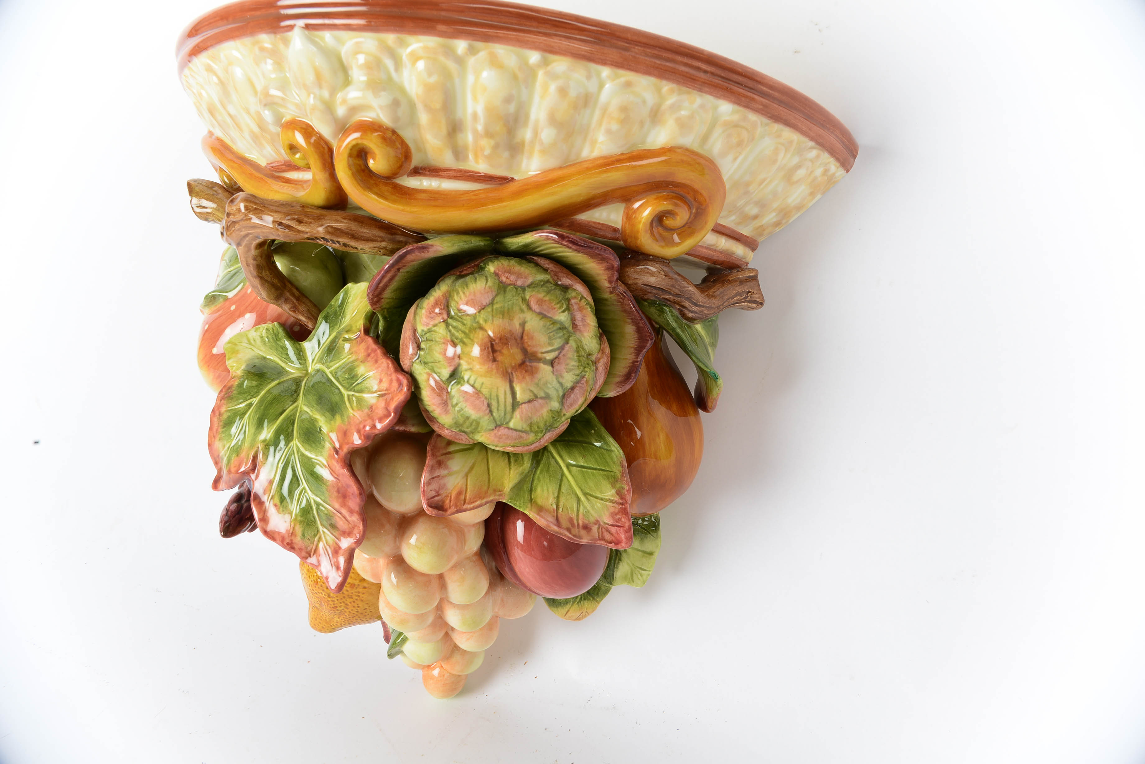 Fitz & Floyd Classics Wall Shelf