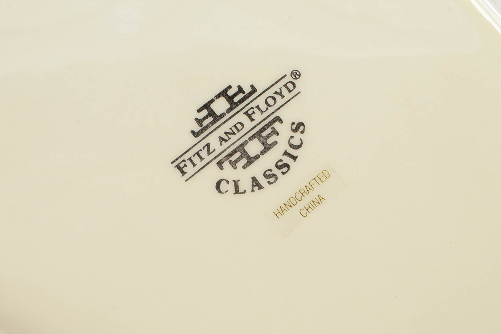 Fitz & Floyd Classics Wall Shelf