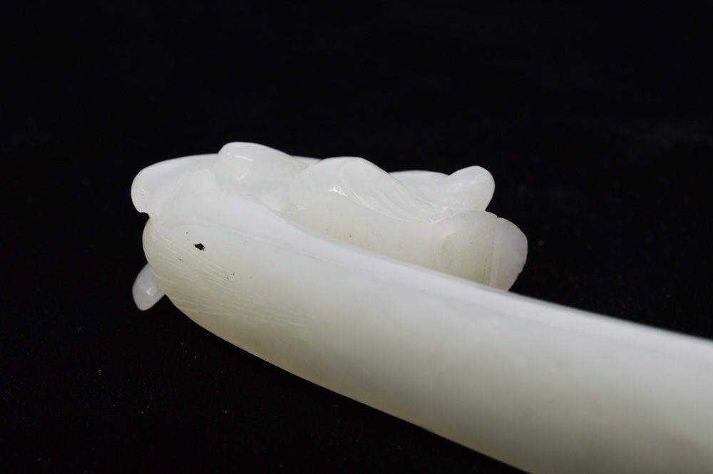 Antique Chinese Green Jadeite Belt Hook