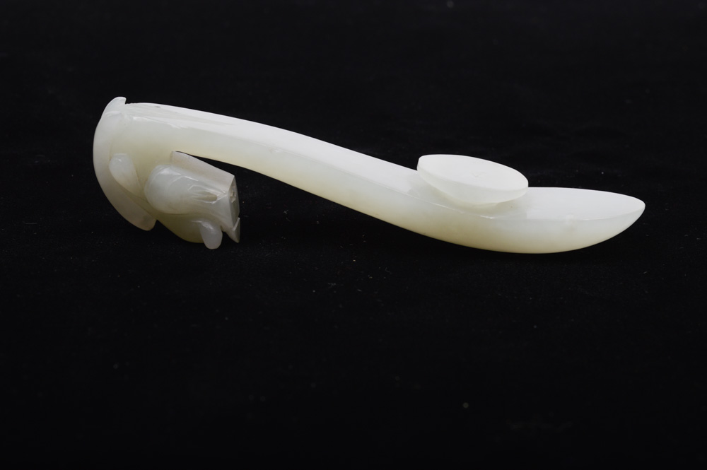 Antique Chinese Green Jadeite Belt Hook