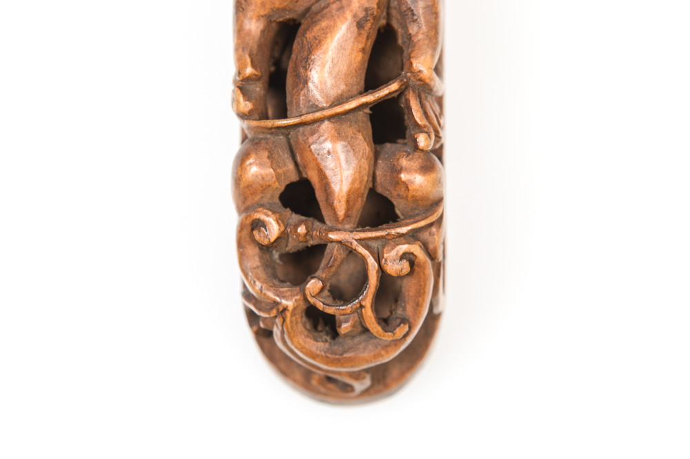 Chinese Wood Dragon Belt Hook