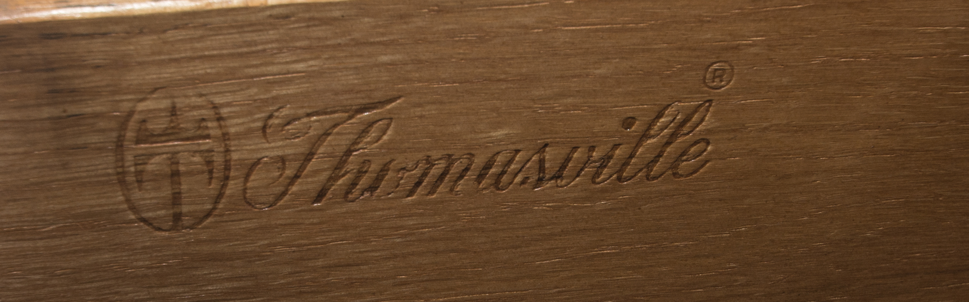 Thomasville Hollywood Regency Style Dresser