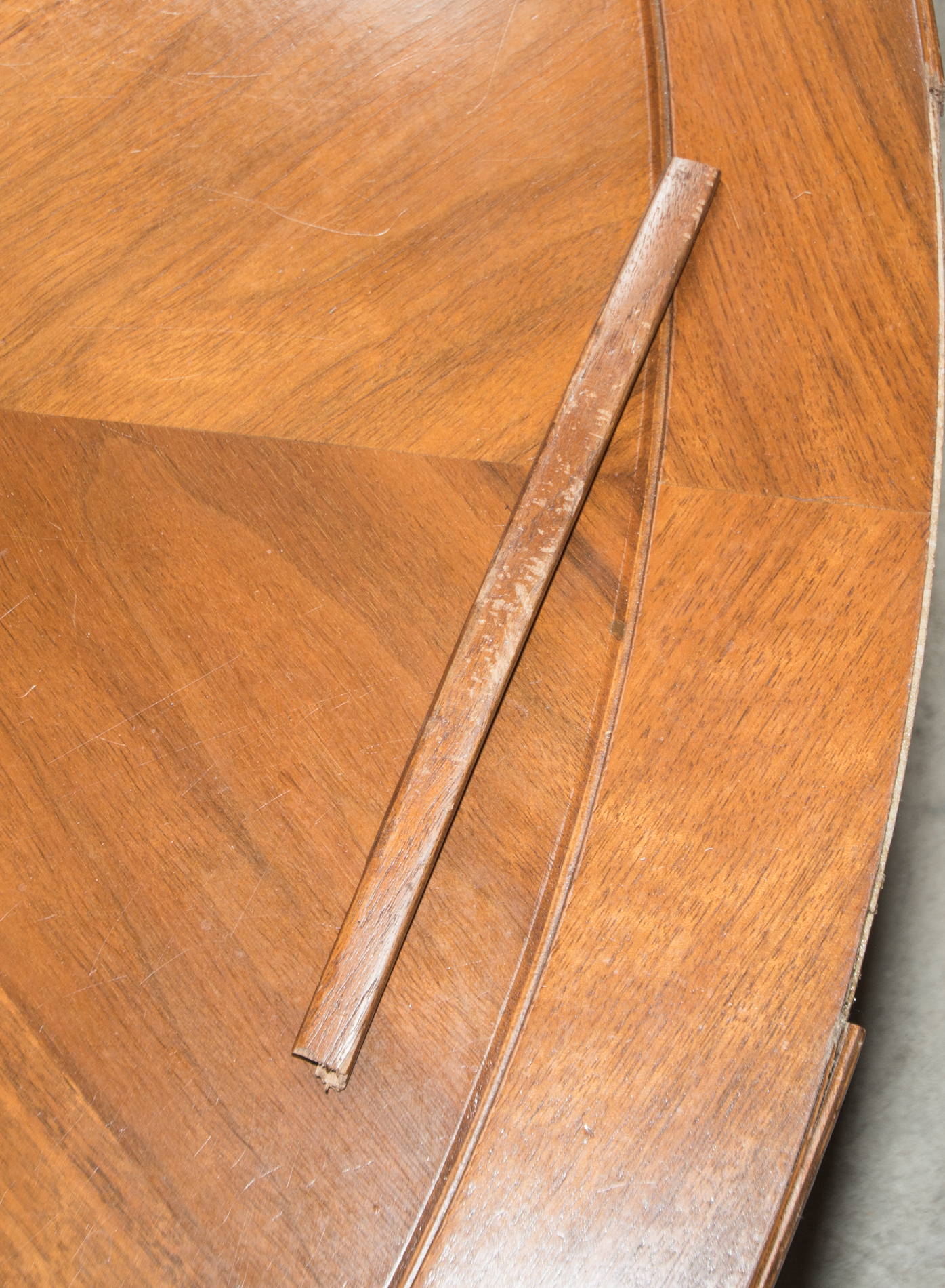 Mid-Century Round Coffee Table