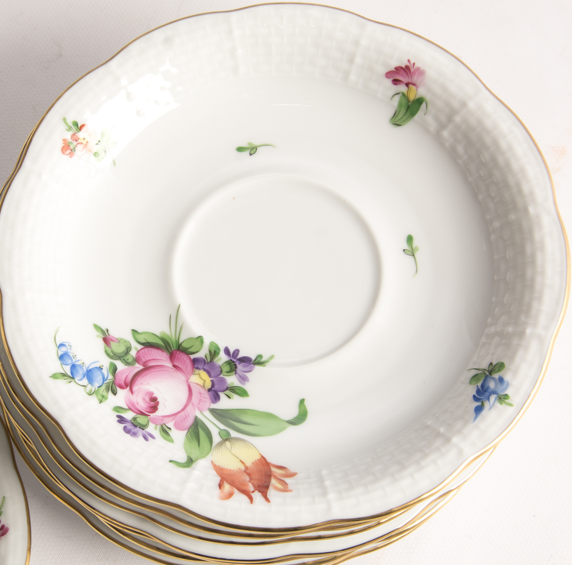 Herend "Printemps" Teacup and Saucer Sets