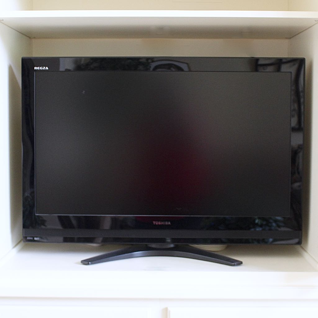 Toshiba Regza 37" 720p LCD Television