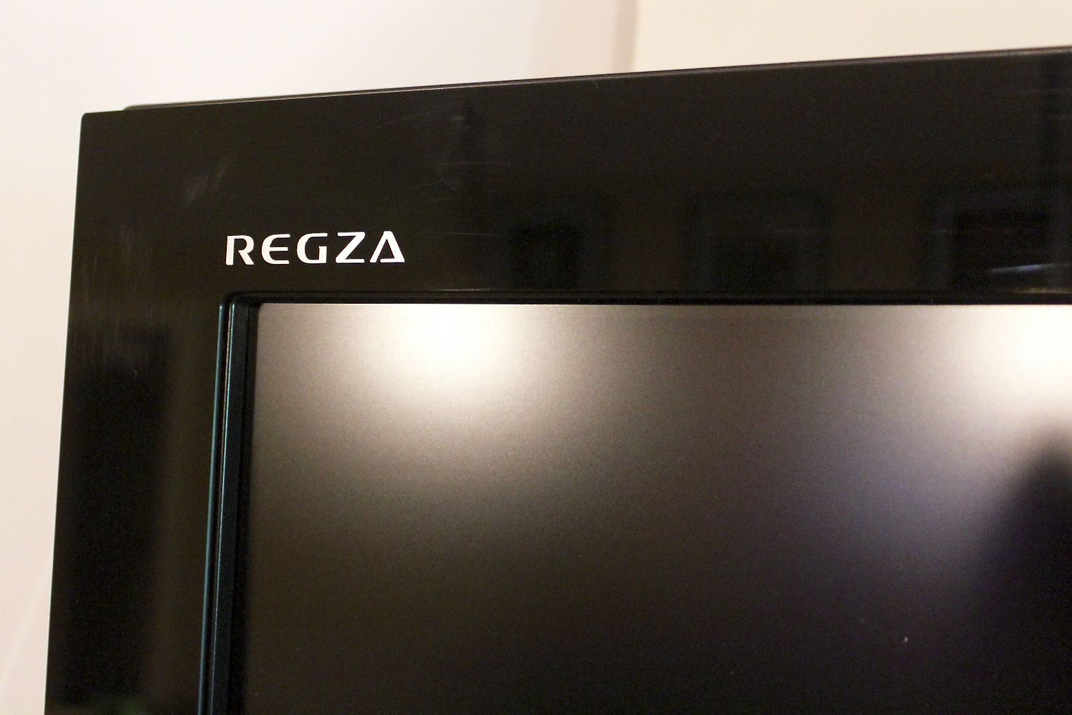 Toshiba Regza 37" 720p LCD Television