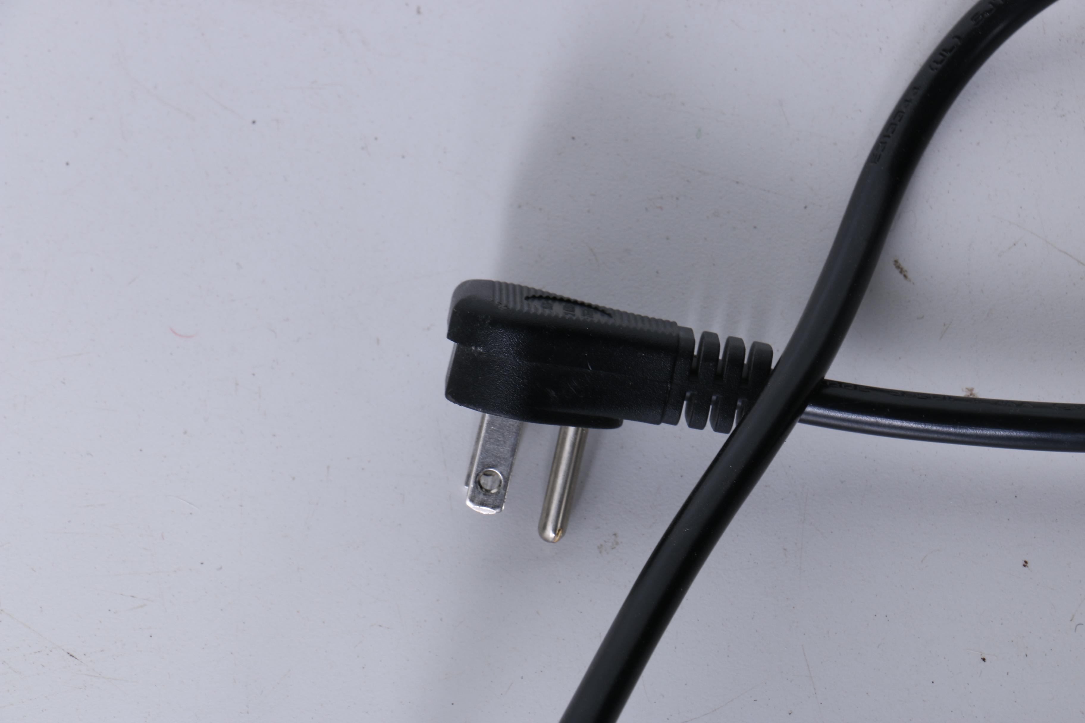 Emerson Mini Fridge EBTH