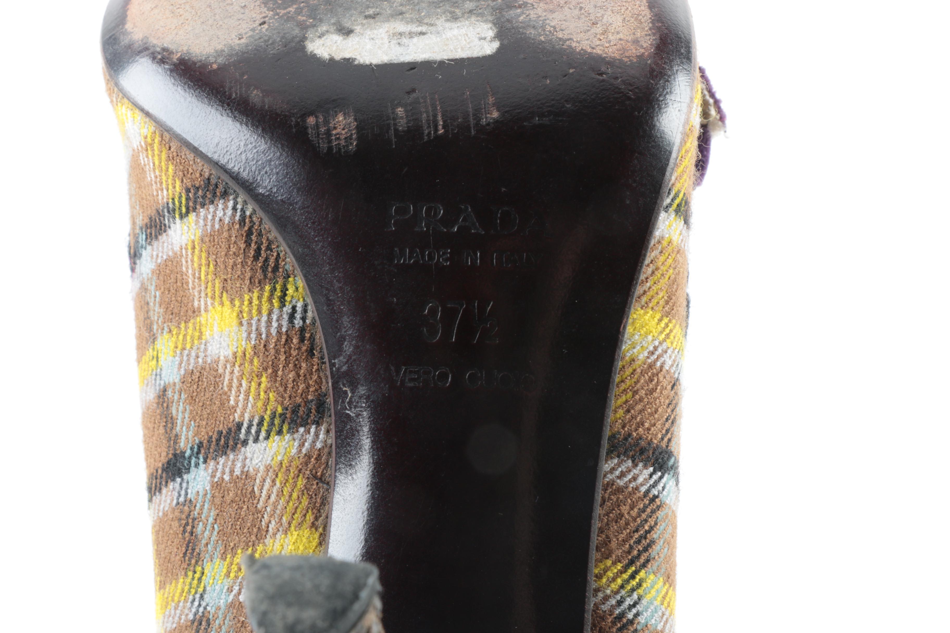 Women's Plaid Prada Pumps, Size 37.5