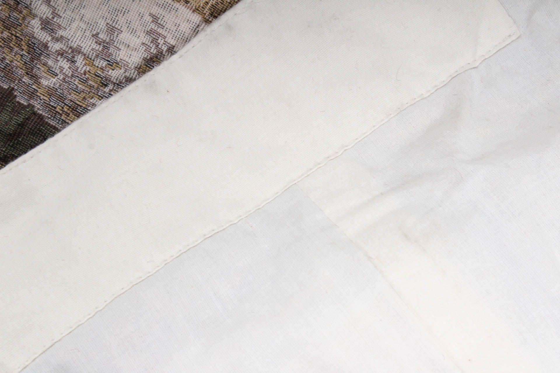 European Pictorial Tapestry