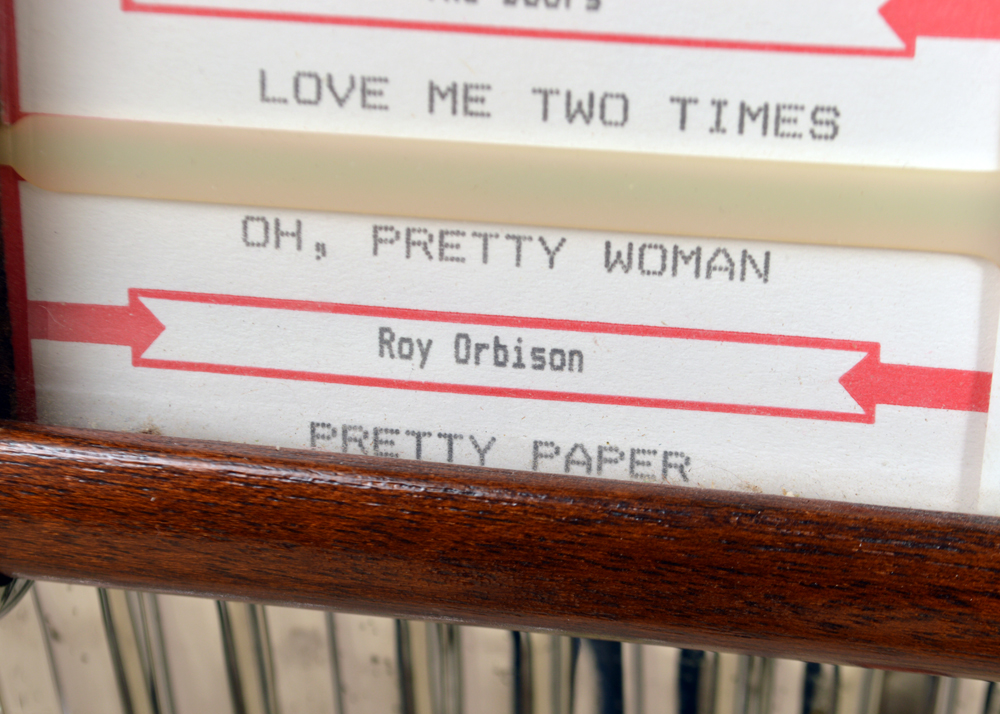 Wurlitzer "One More Time" Model 1015 Replica Jukebox