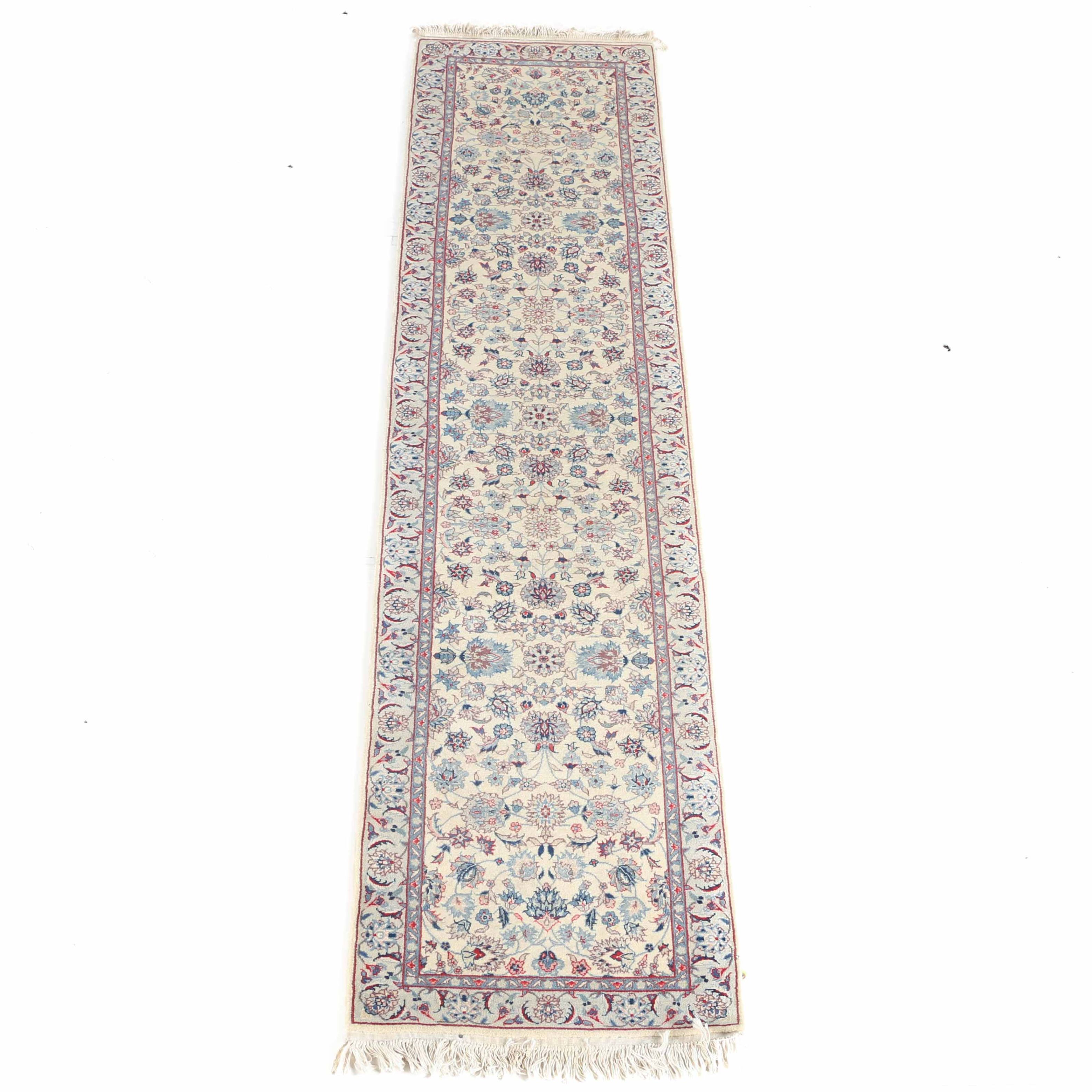 MAchine Woven Rugmasters Persian-Style Carpet Runner
