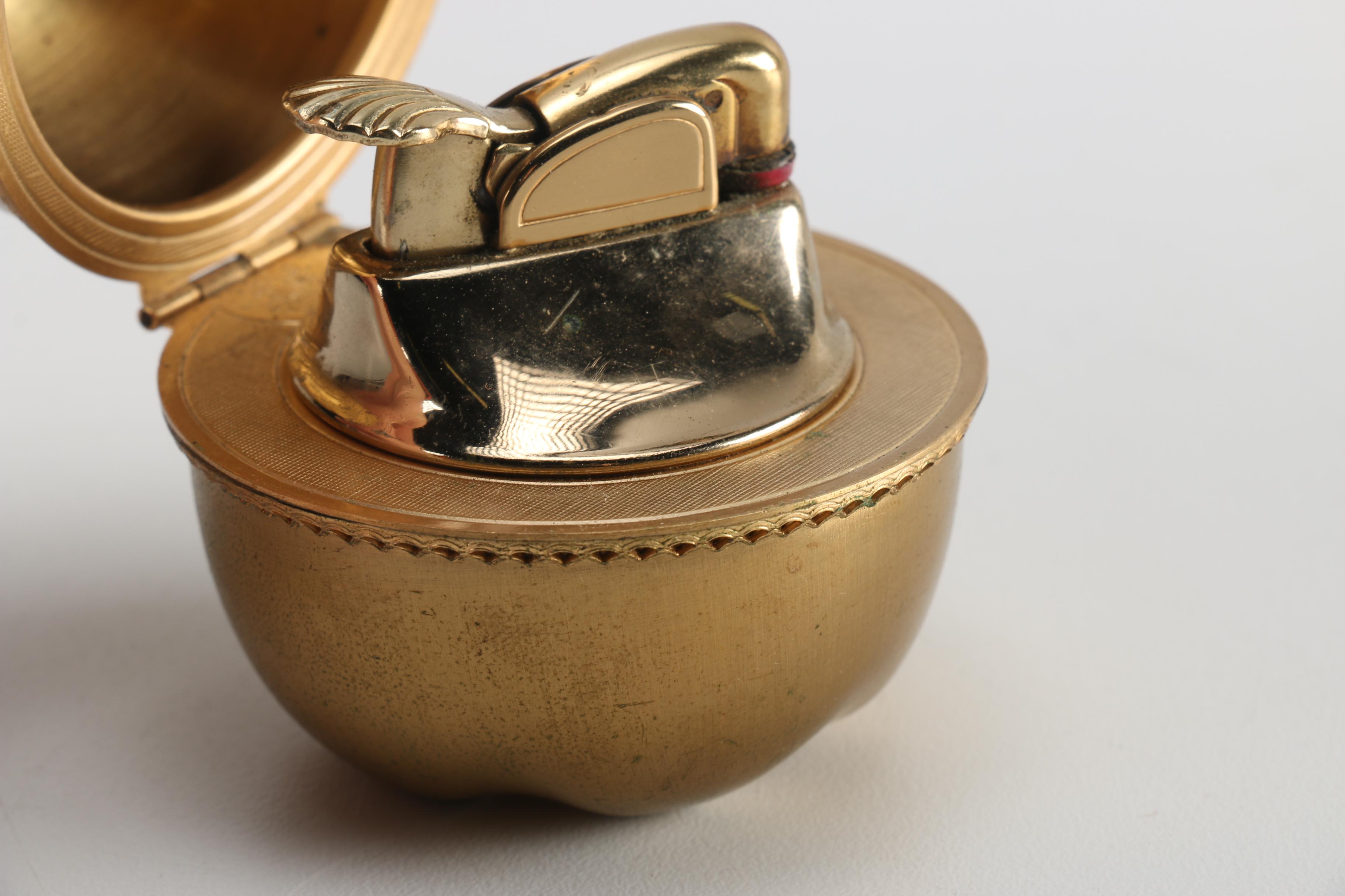 Apple Shaped Table Lighter