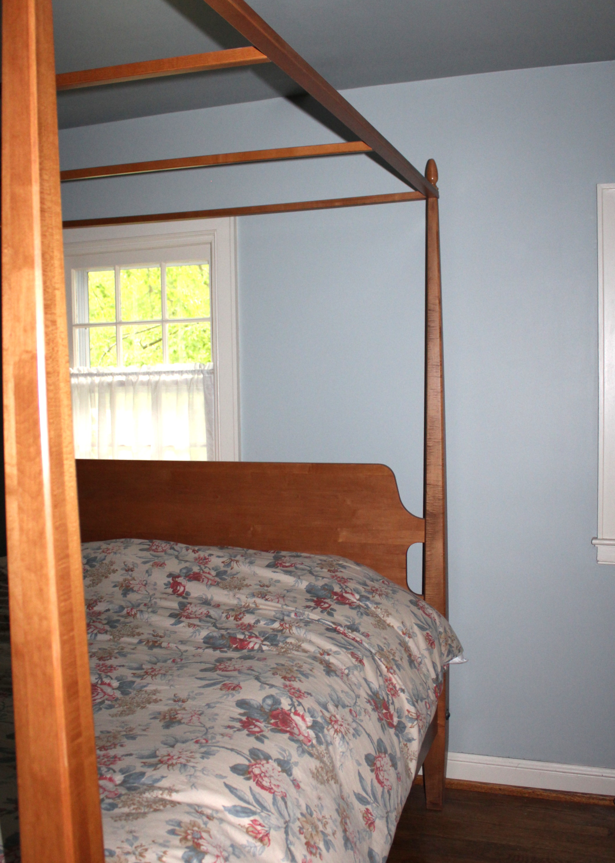 Barrett Canopy Bed by Ethan Allen