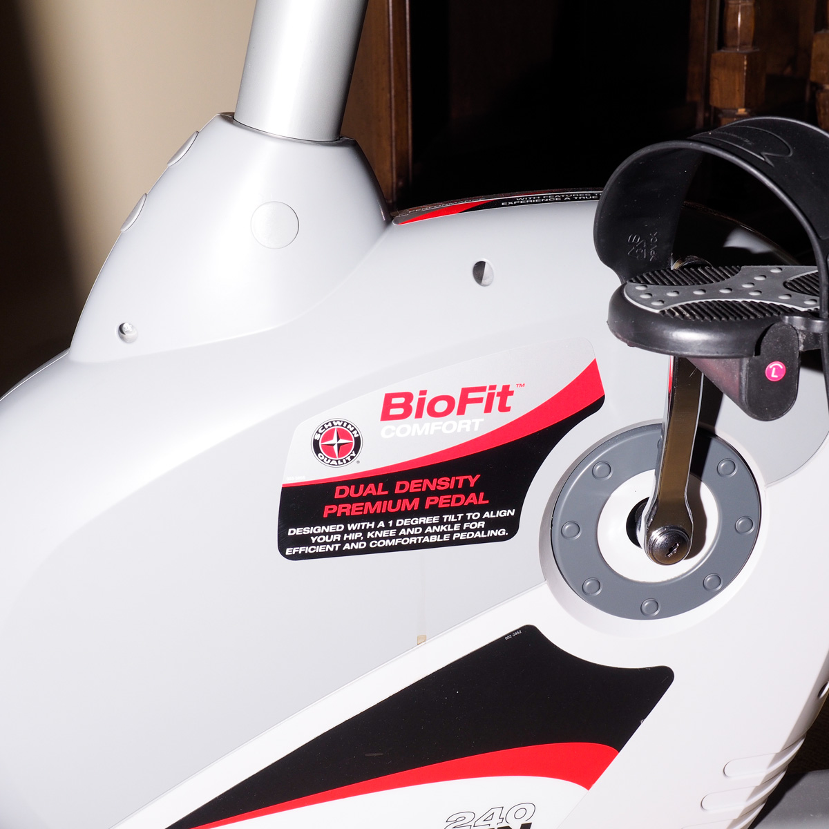 Schwinn 240 Biofit Recumbent Electronic Exercise Bike