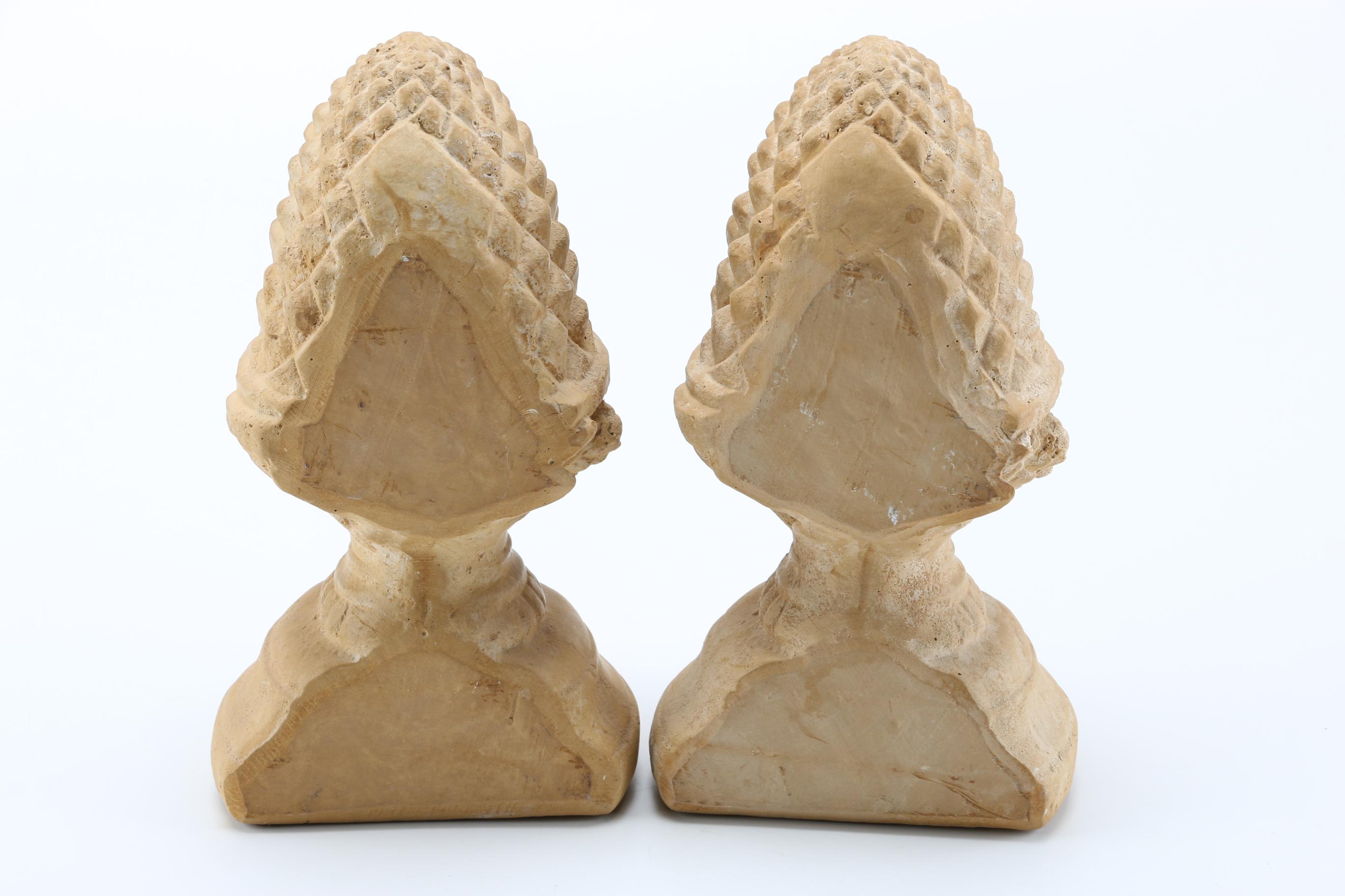 Pineapple Bookends