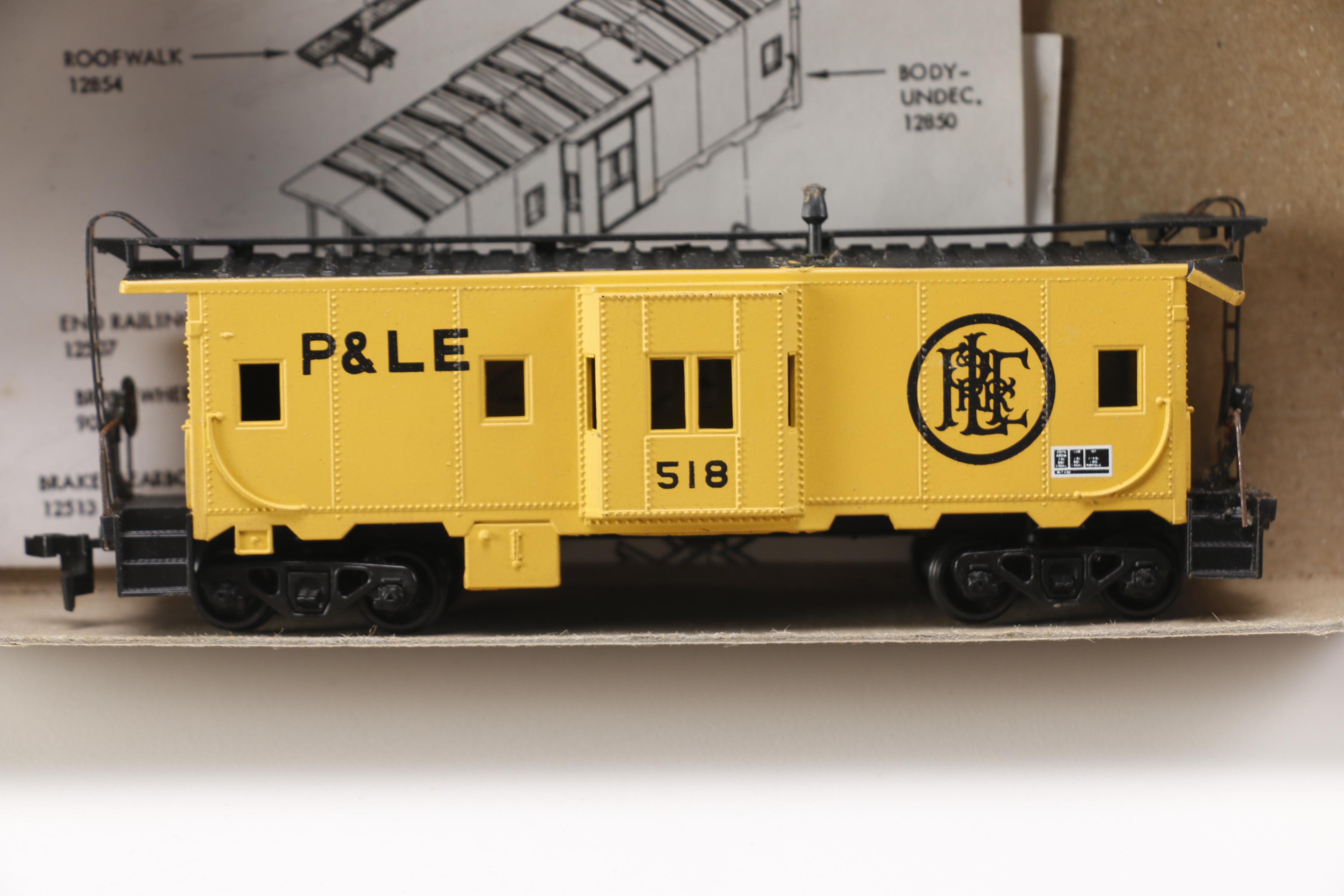 Athearn HO Scale Model Train Cars