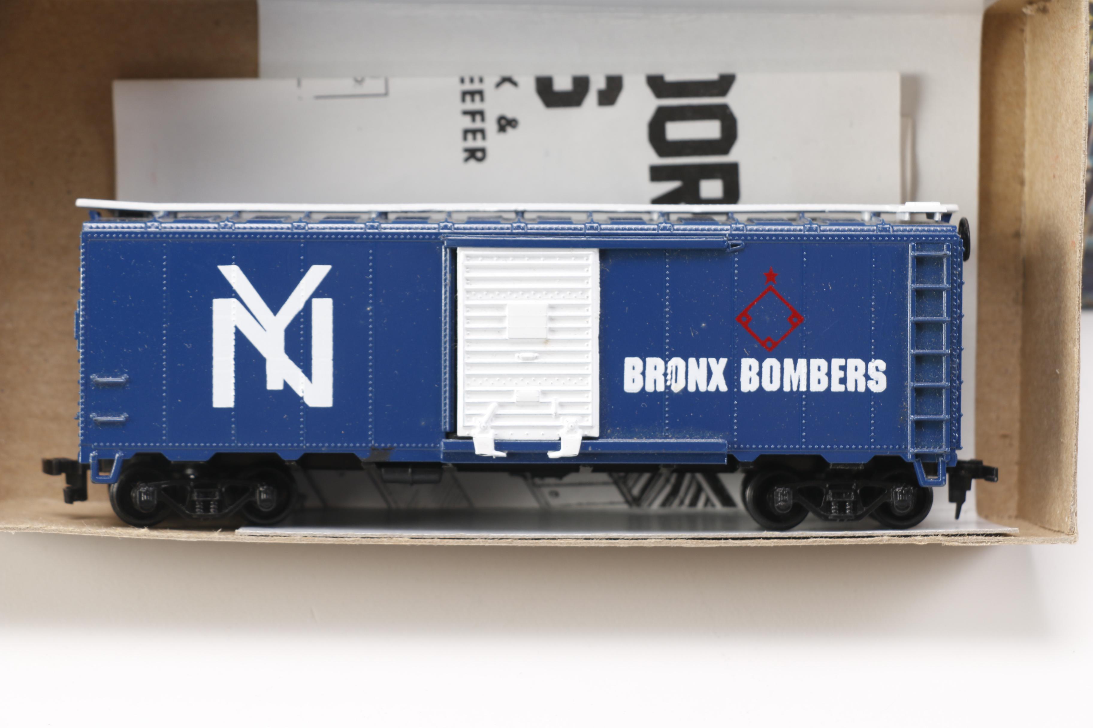 Athearn HO Scale Model Train Cars