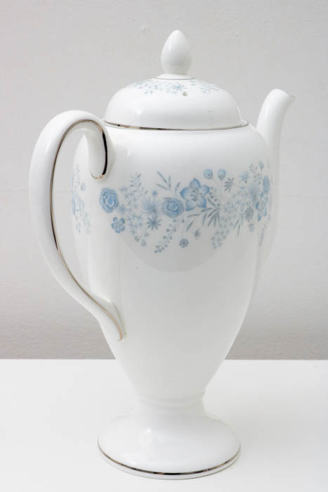 Wedgwood Bone China "Belle Fleur" Service