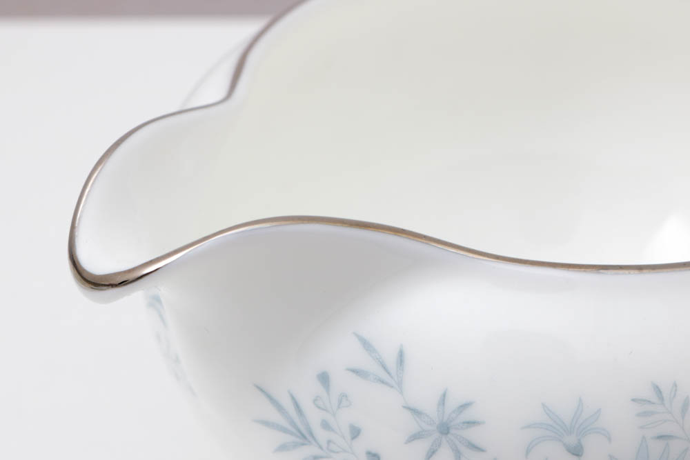 Wedgwood Bone China "Belle Fleur" Service