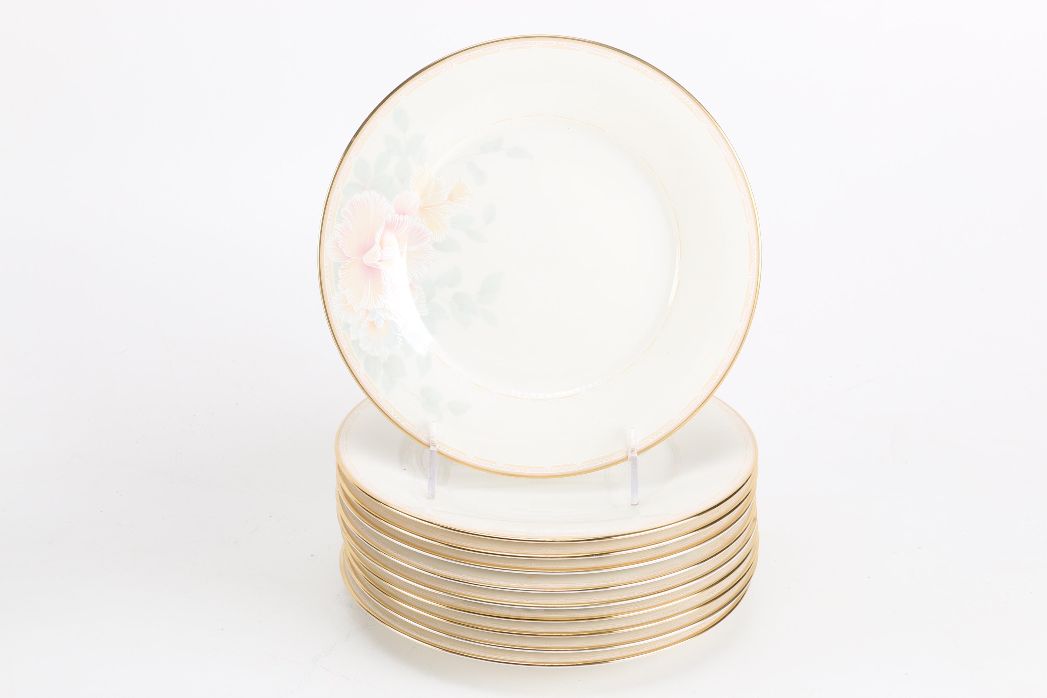 Noritake Fine China "Sweet Surprise" Dining Set