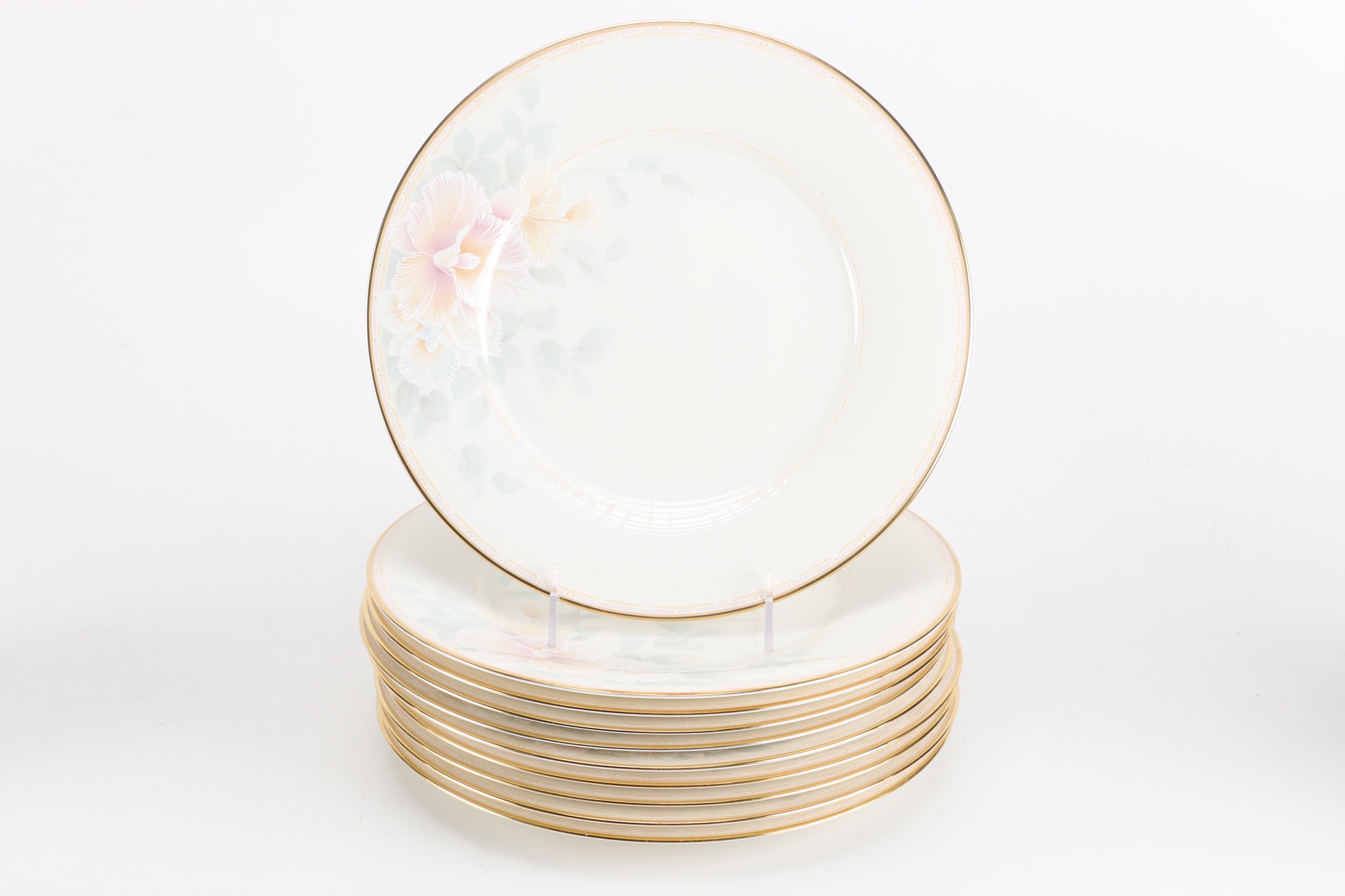 Noritake Fine China "Sweet Surprise" Dining Set