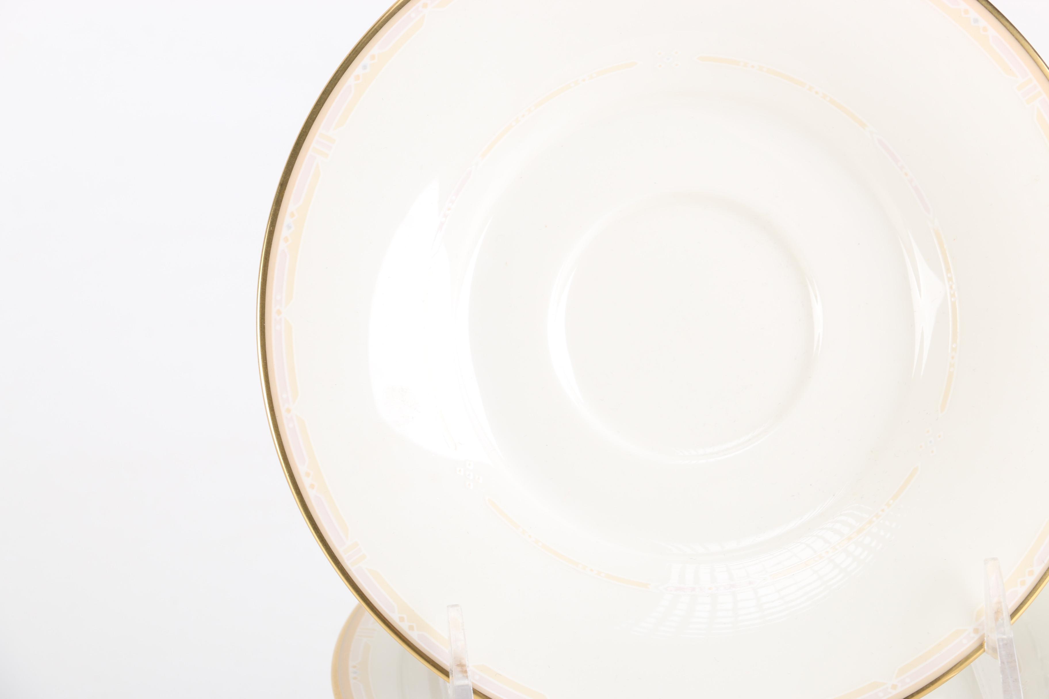 Noritake Fine China "Sweet Surprise" Dining Set