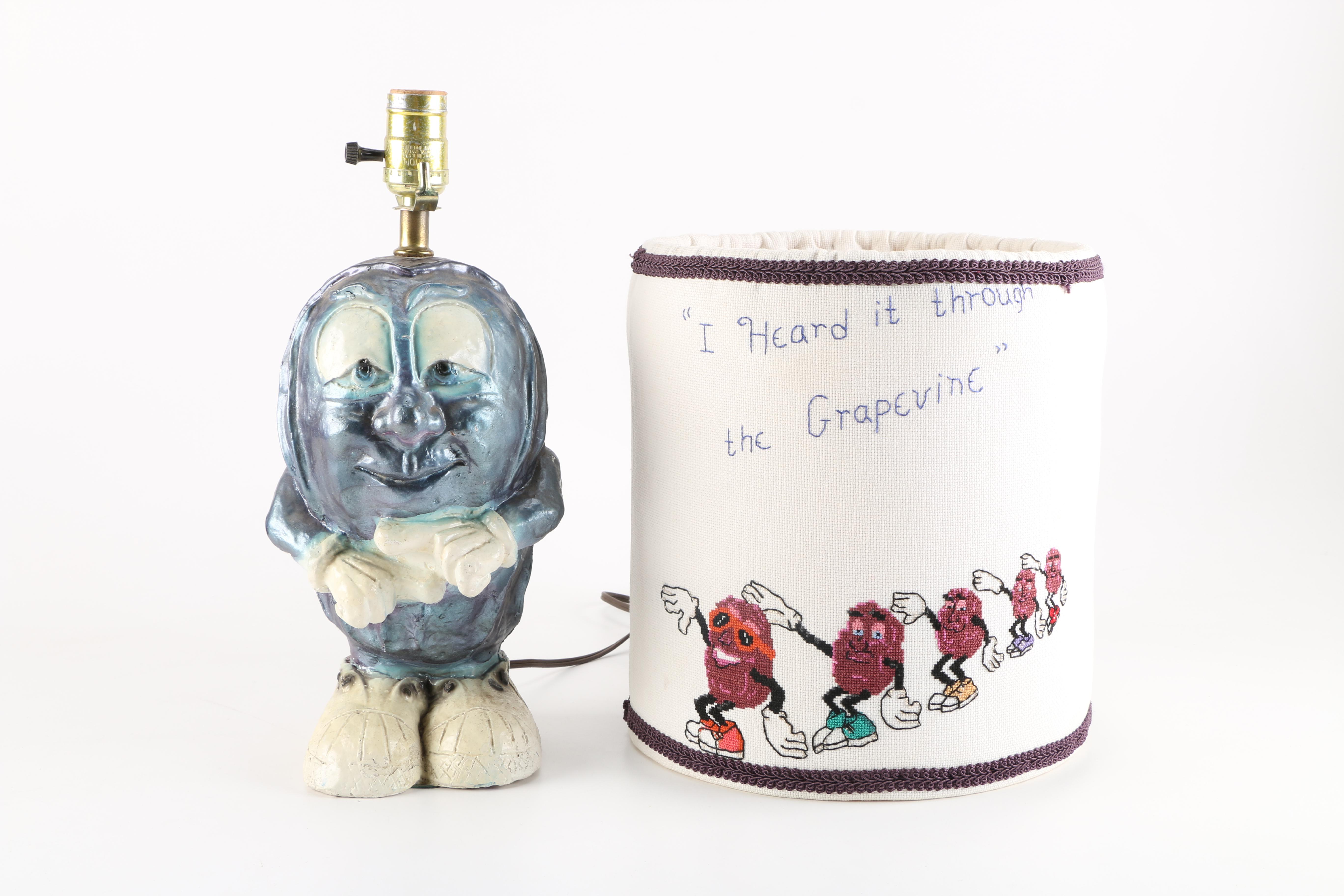 Vintage California Raisins "Rasinette"  Lamp and Shade