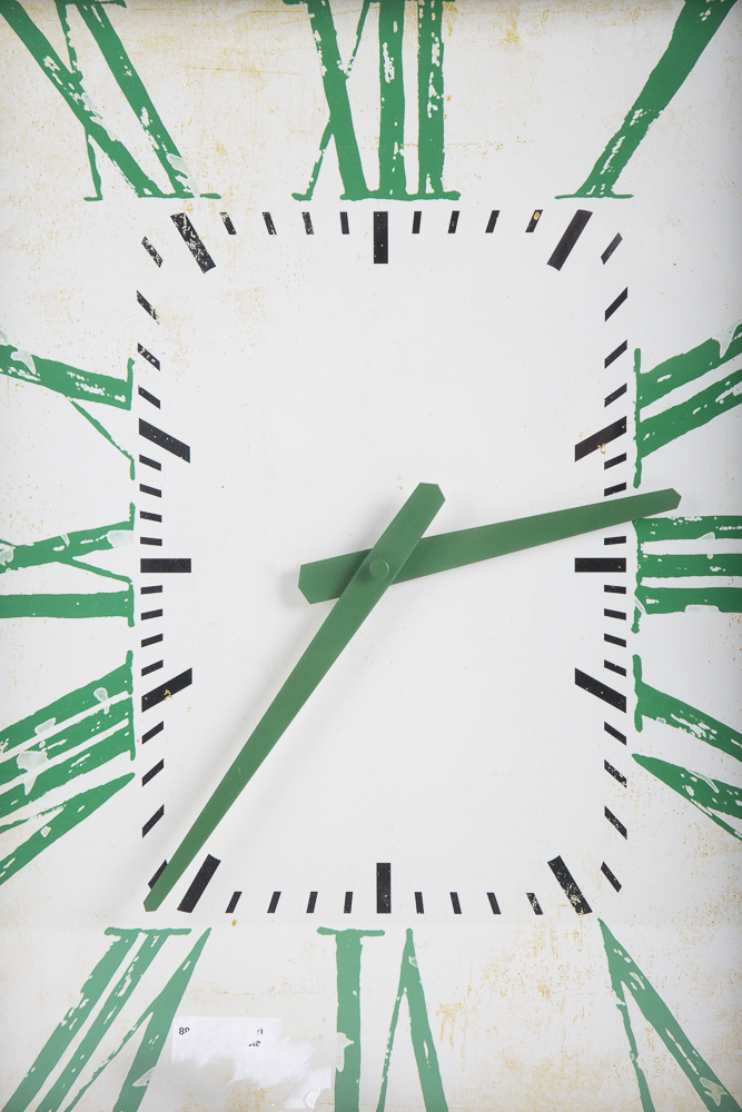 Box Style Wall Clock