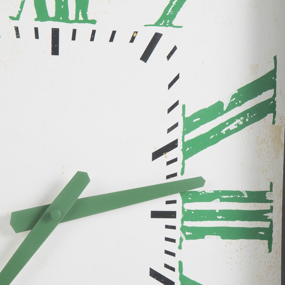 Box Style Wall Clock