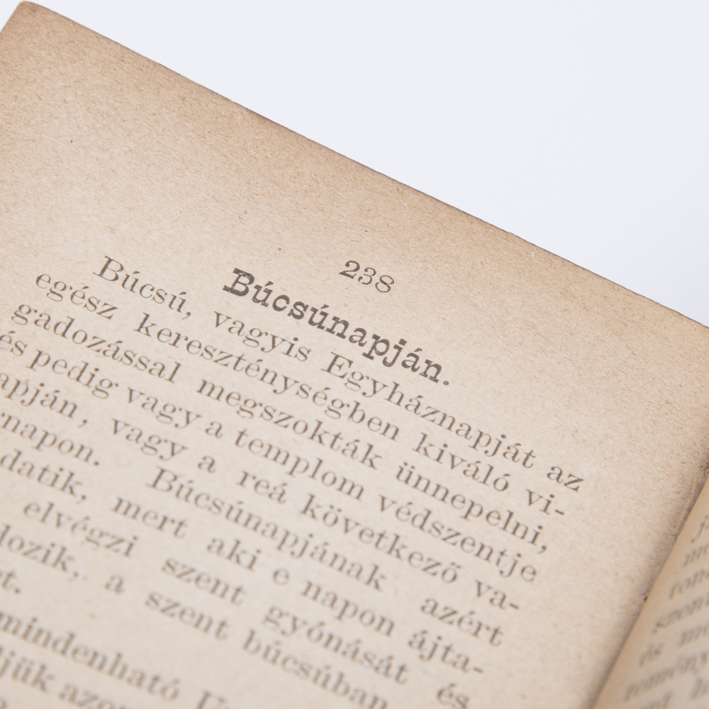 Antique Hungarian Youth Christian Prayer Book "Ártatlanok lilioma"