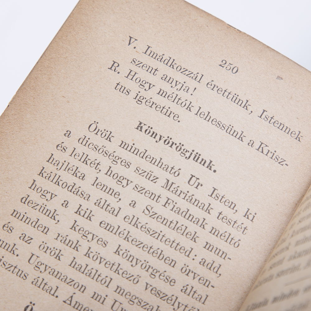 Antique Hungarian Youth Christian Prayer Book "Ártatlanok lilioma"