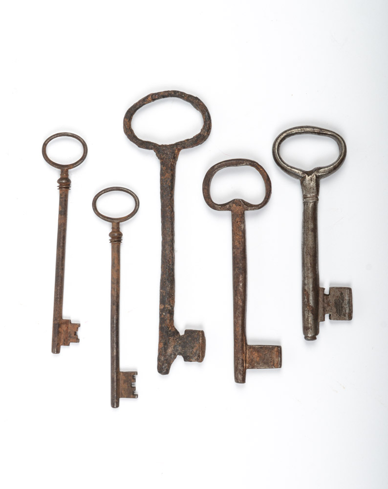 Five Antique Metal Skeleton Keys