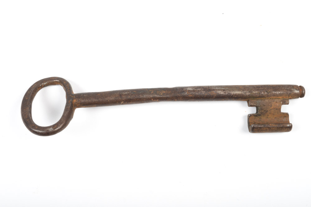 Five Antique Metal Skeleton Keys