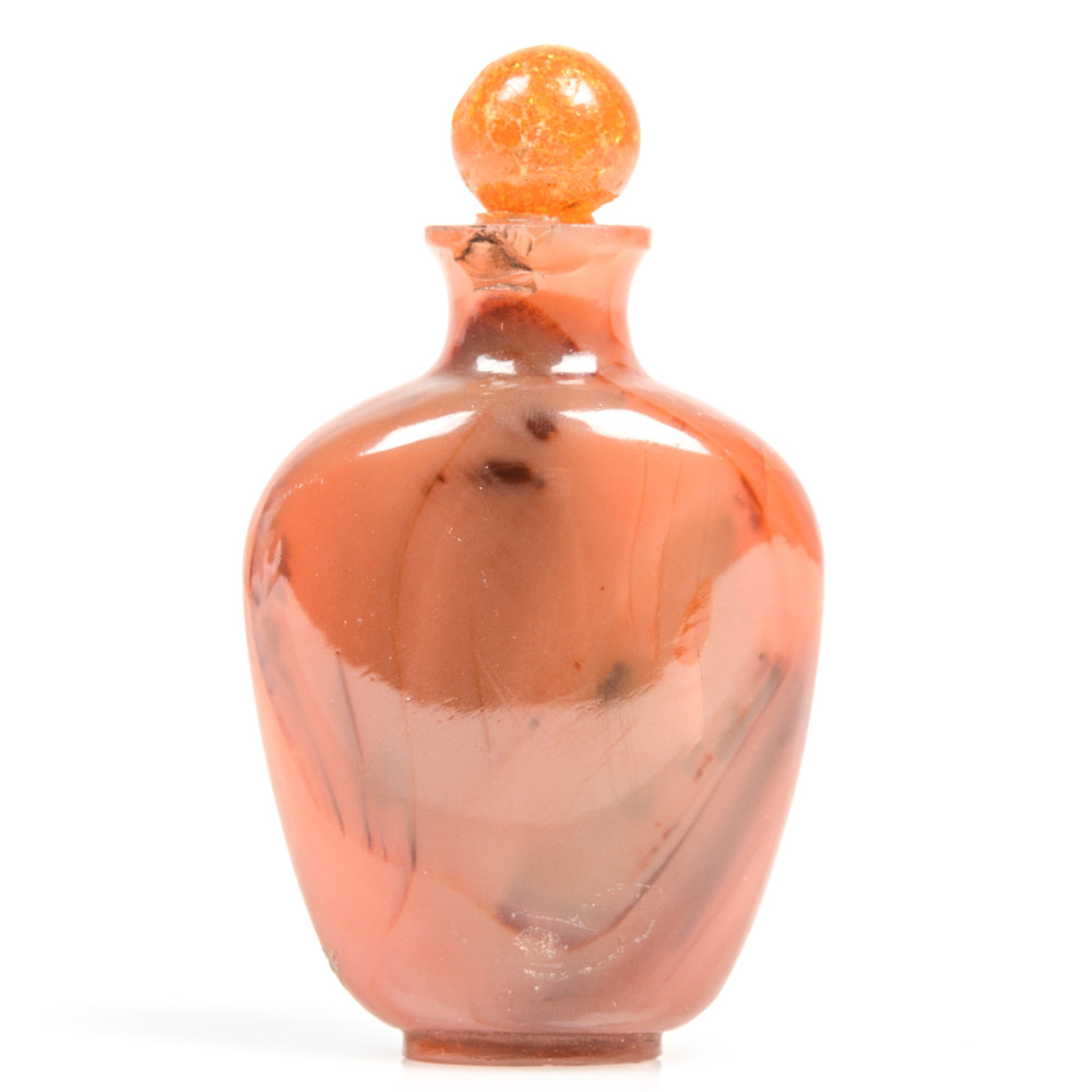 Antique Chinese Carnelian Snuff Bottle