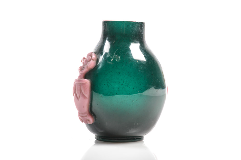 Antique Chinese Peking Glass Snuff Bottle