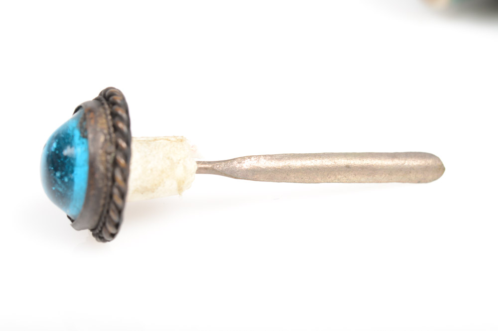 Chinese Porcelain "Fish Scale" Design Snuff Bottle